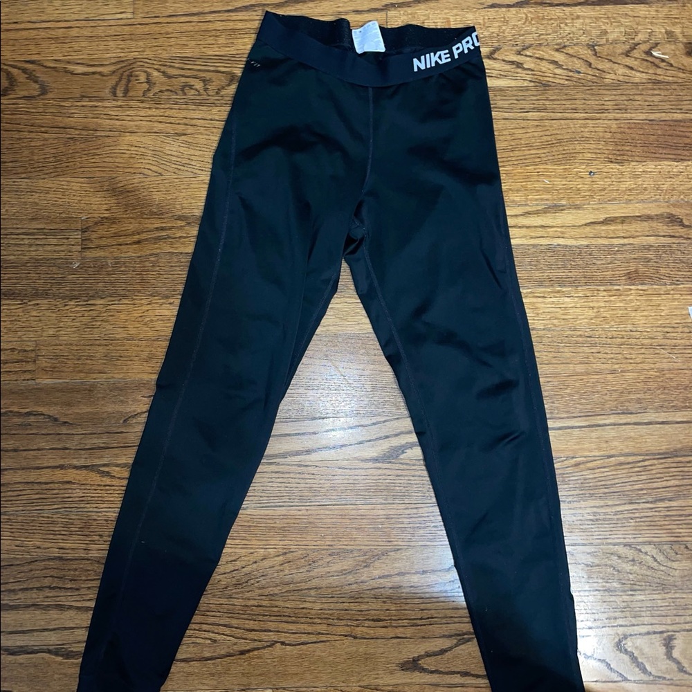 NIKE PRO LEGGINGS 1/2